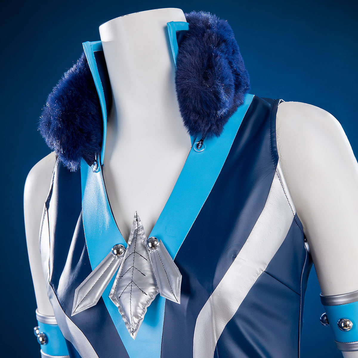 Masters of the Universe: Revelation Evil-Lyn Classic Costume