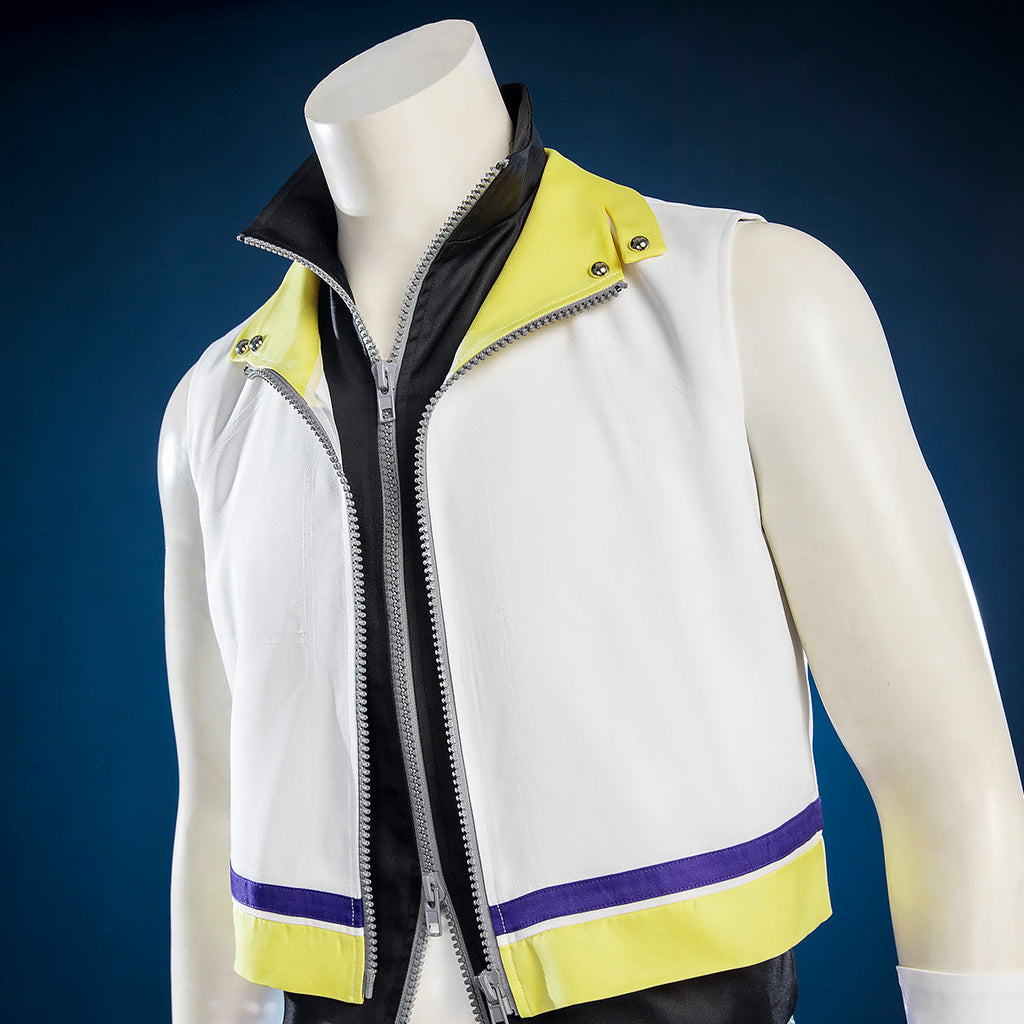 Close-up of Riku layered sleeveless tops showing a yellow collar, black inner top and silver-colored zippers